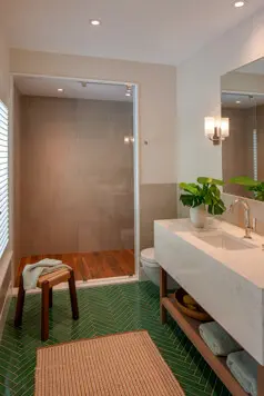 Coastal bathroom.