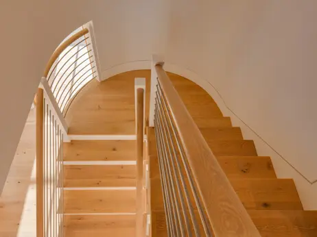 A curved stairhall.